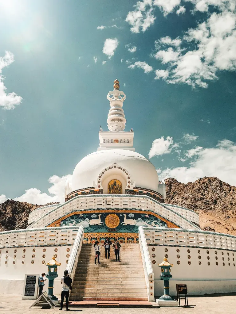 unsplash_uZypmEKbxRw_Shanti Stupa.webp