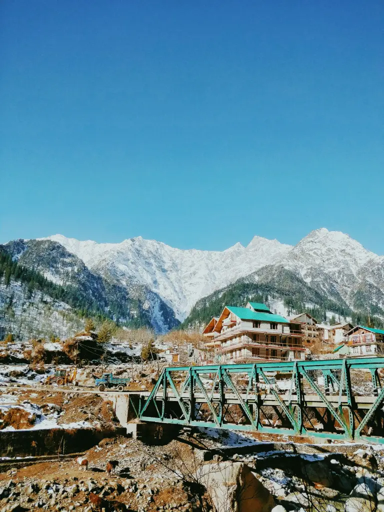 unsplash_7h7NCXp9eZ0_Manali.webp.jpg.jpg.jpg.jpg.jpg