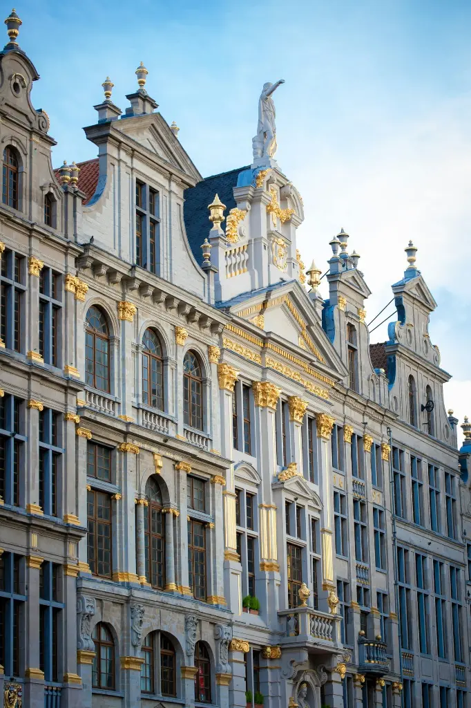 unsplash_UWYPTISci4o_Anthropology Museum.webp.jpg.jpg