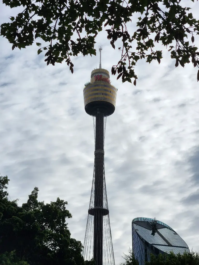 unsplash_qdNc_p32wY0_Sydney tower eye.webp