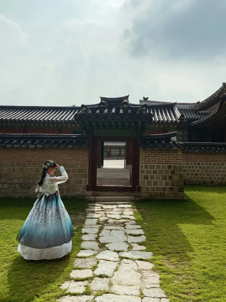 unsplash_84EVy2QhPZY_South Korea.webp.jpg.jpg.jpg.jpg.jpg