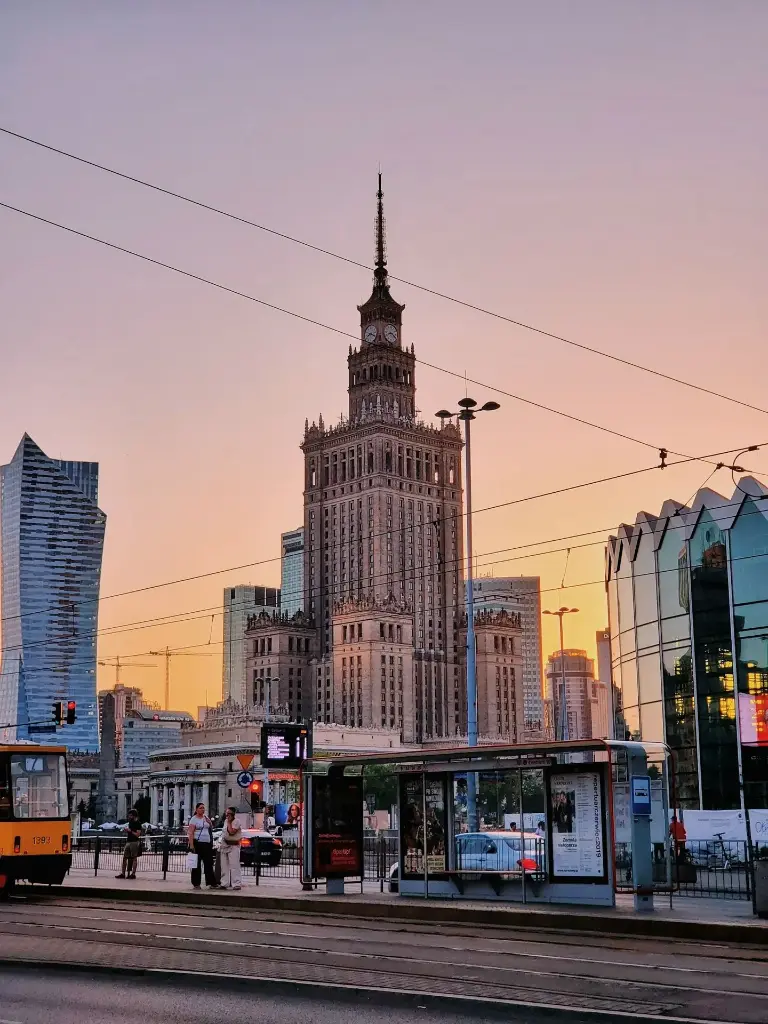 unsplash_aZe5vVpmDCo_WARSAW.webp