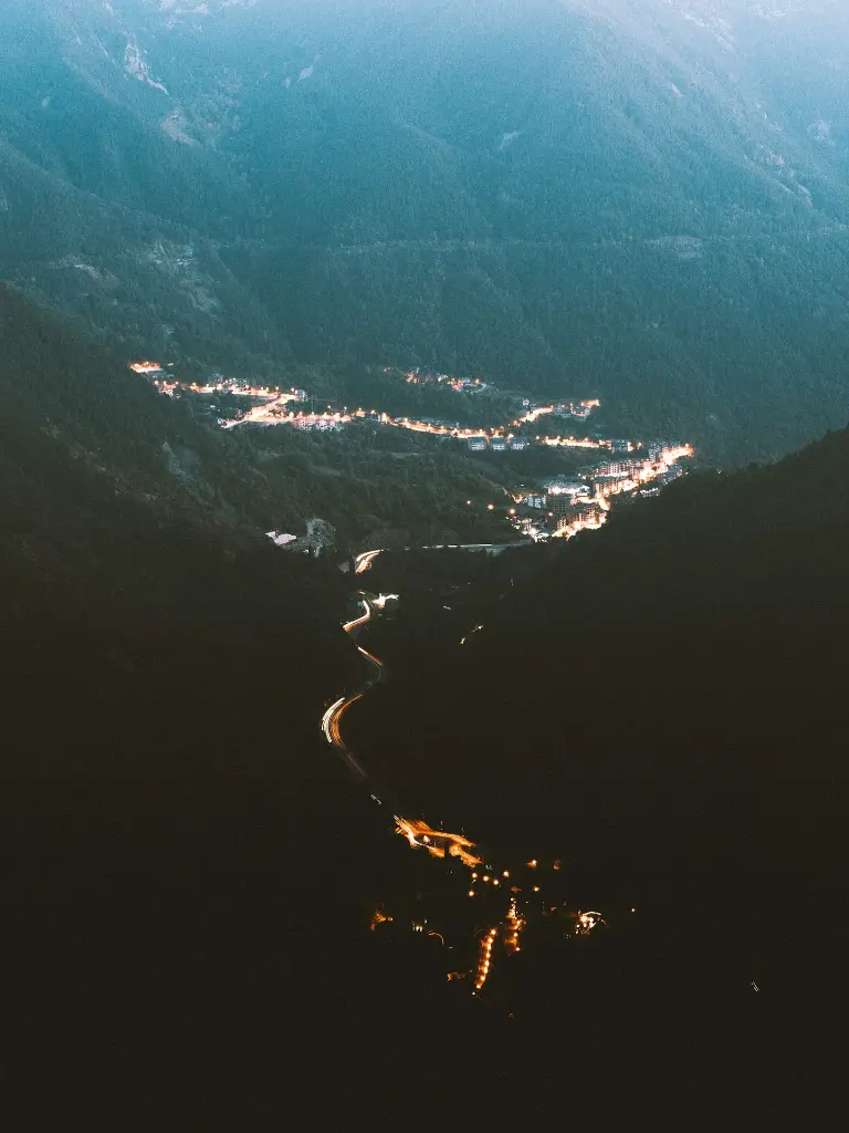unsplash_B_5P3v52MIc_Andorra.webp.jpg.jpg.jpg.jpg.jpg.jpg