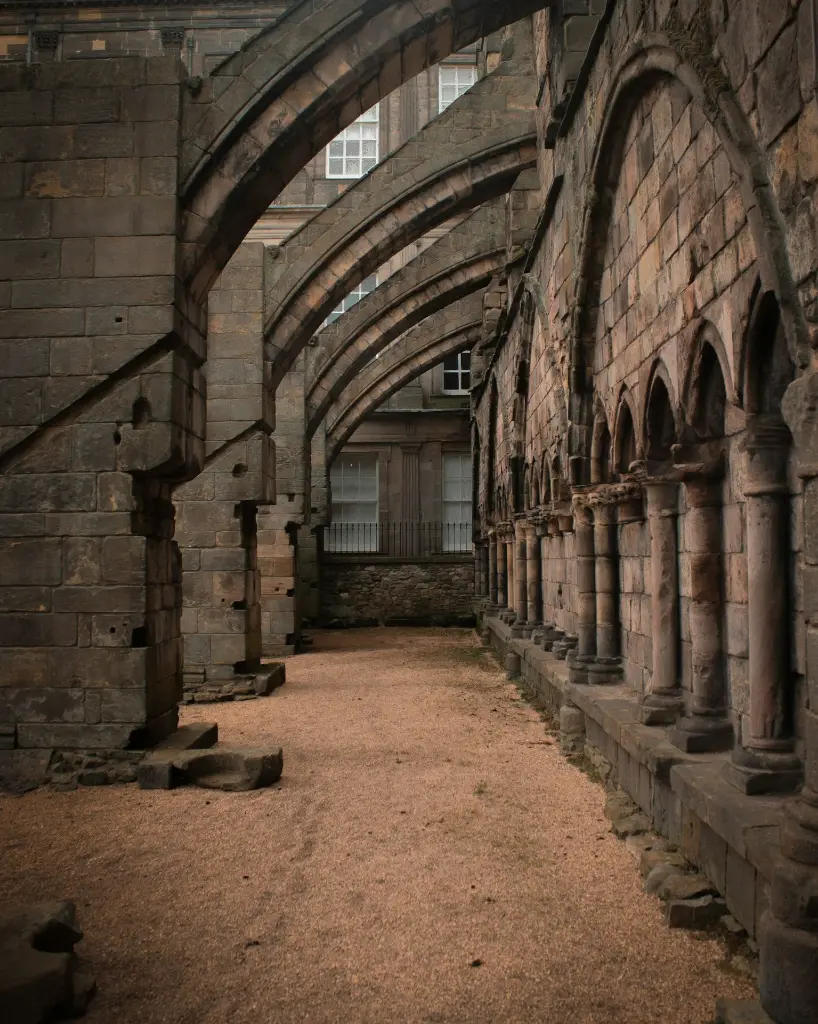 unsplash_hYo4WlH2Lc0_Kazanlak Thracian Crypt.webp