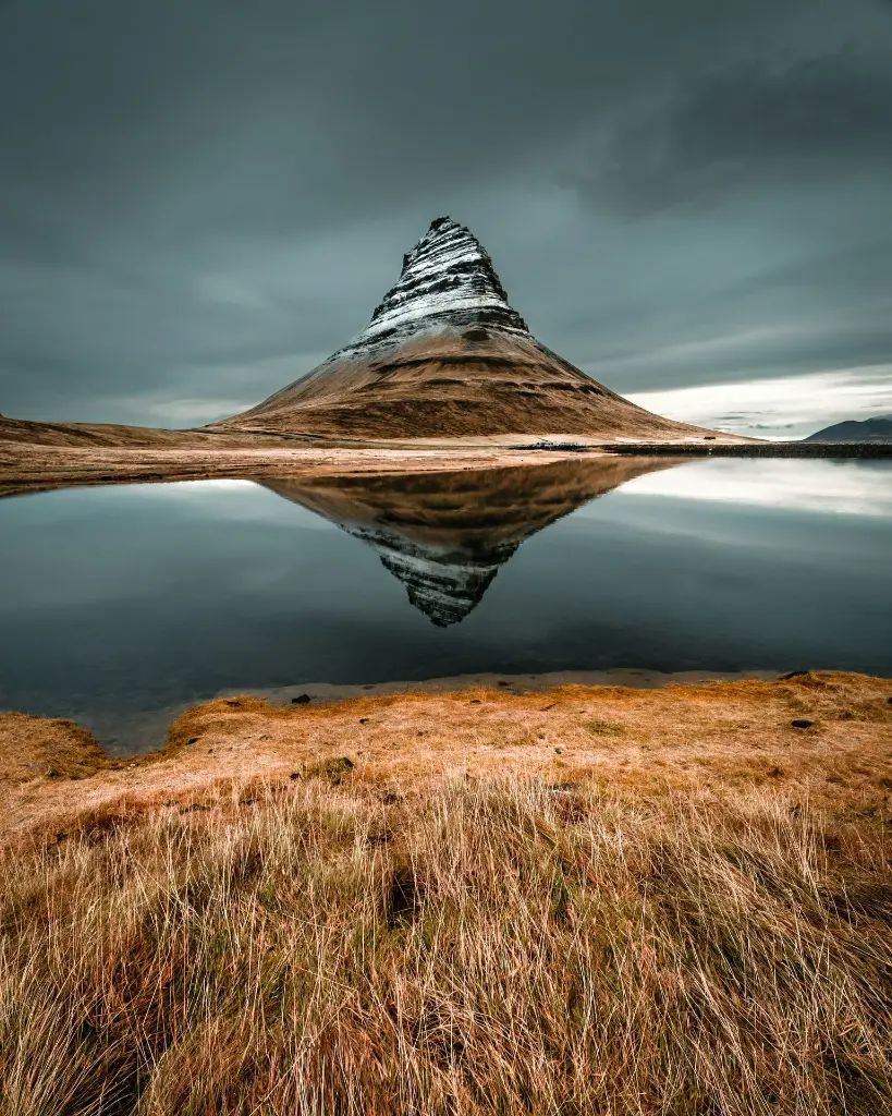 unsplash_FXdoQOC5ZZ8_Iceland .webp.jpg