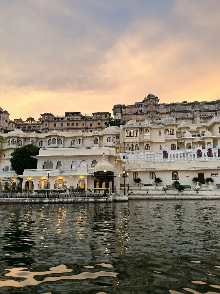 unsplash_t2x2R0ZpXpw_Udaipur.webp.jpg.jpg