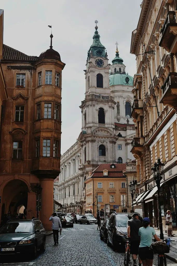 unsplash_Fuz0Evx5s2k_PRAGUE .webp.jpg.jpg